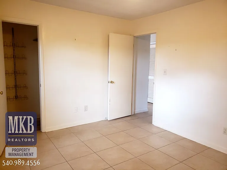 3123 Glenmont Dr — Photo 19