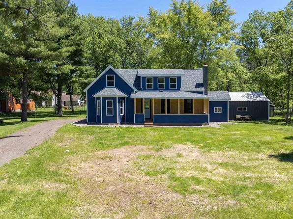 909 South SECTION STREET, Nekoosa, WI 54457