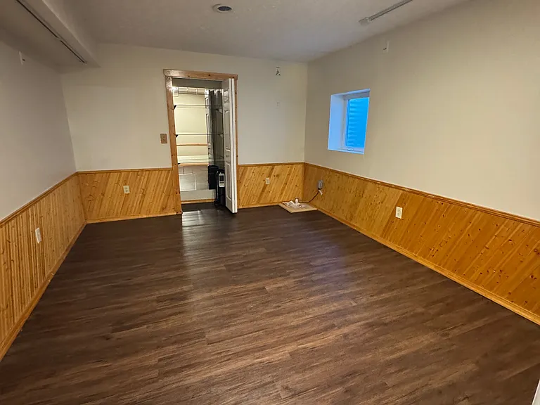2602 Ainsworth Ter — Photo 3
