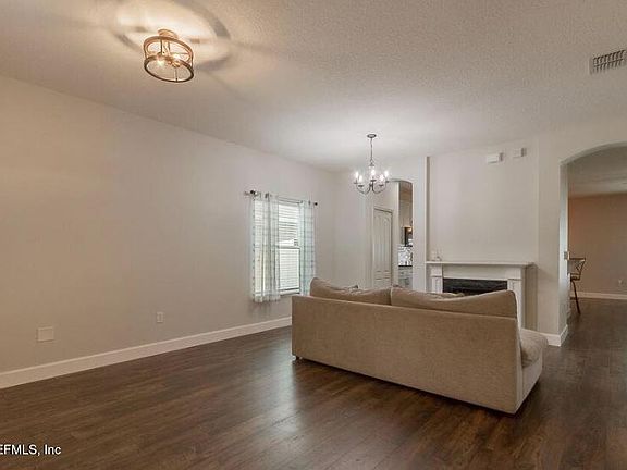 5th image of 12459 Sugarberry Way