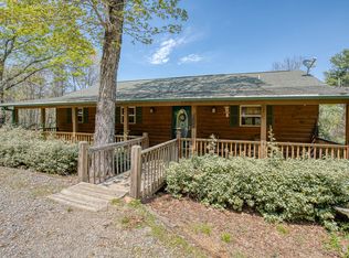 123 Freedom Pass Dr, Murphy, NC 28906