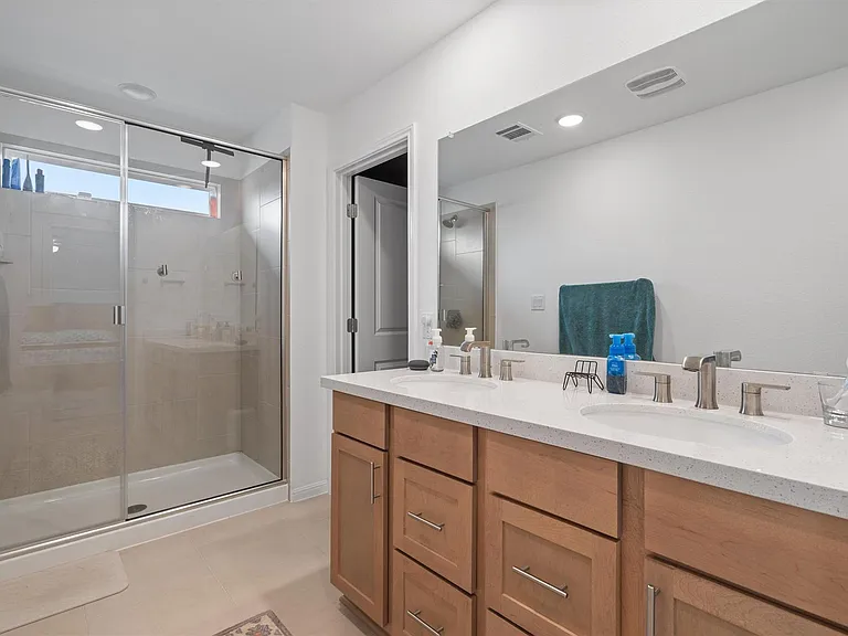 1617 Purple Martin Dr — Photo 22