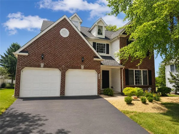 3254 Watermill Dr, Macungie, PA 18062