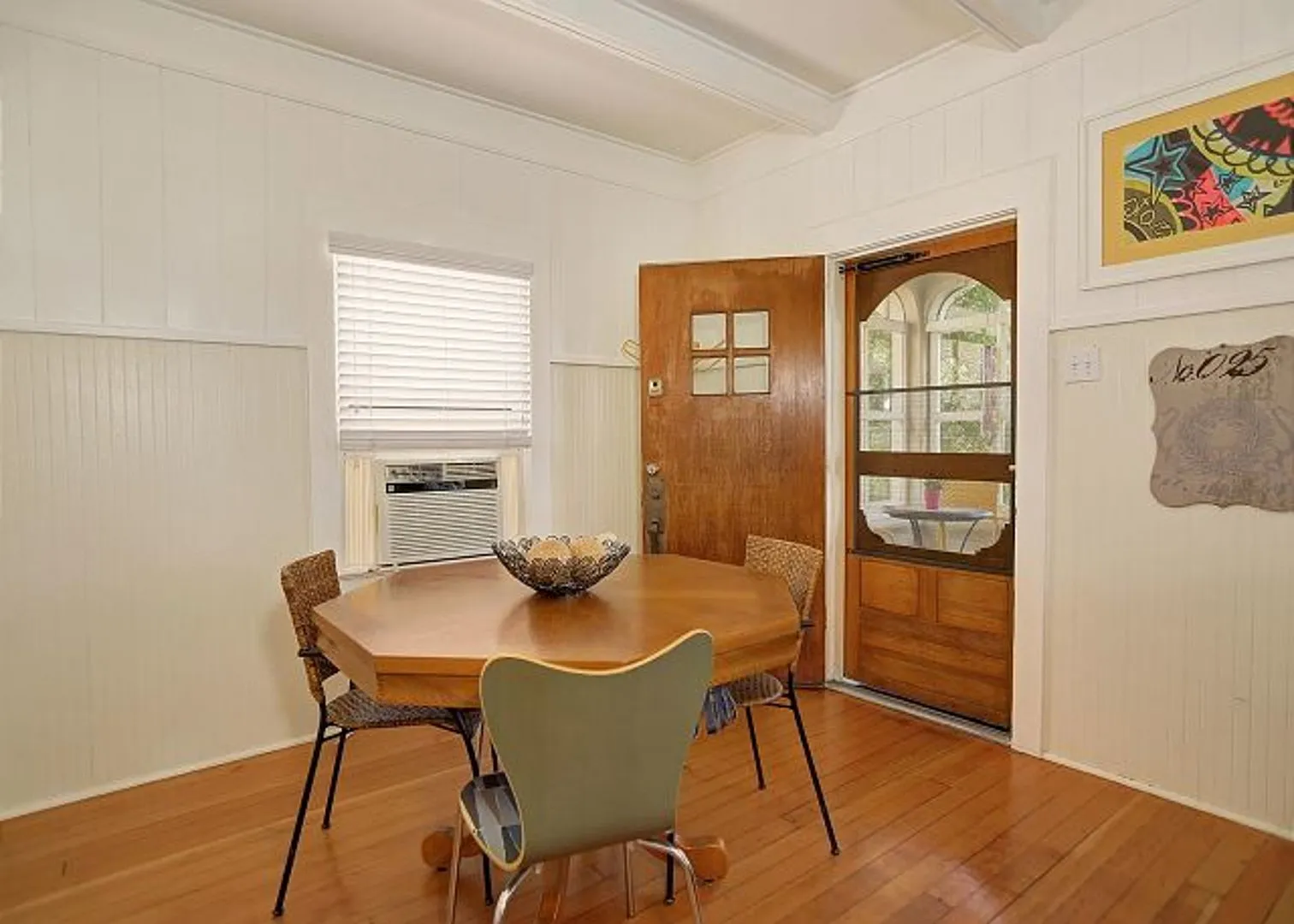 Thornton Avenue House — Photo 3