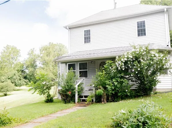 319 Green St, Saint Joseph, MO 64505