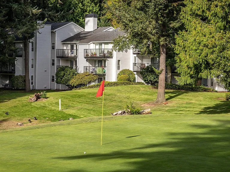 The Fairways — Photo 60