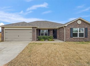 1300 W Duncan Rd, Haskell, OK 74436