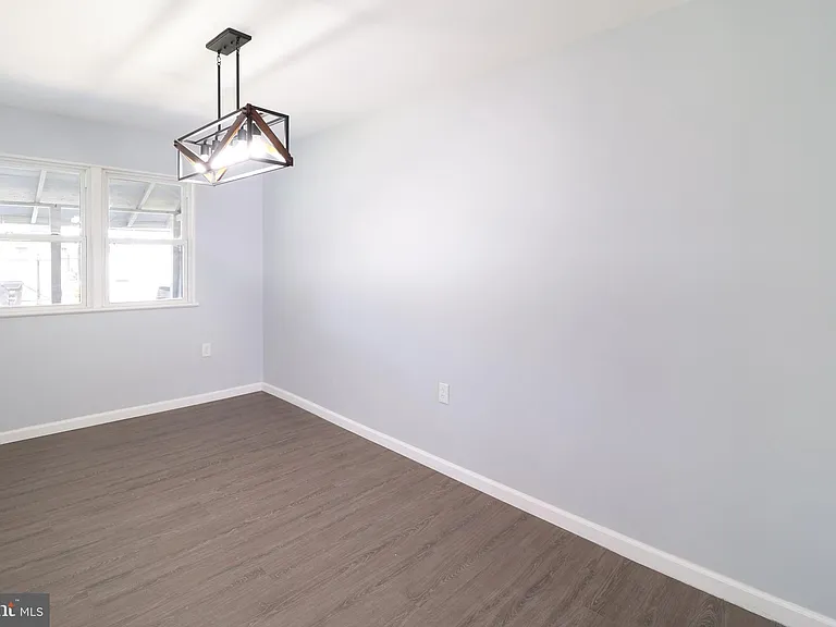 3214 N 6th St — Photo 9