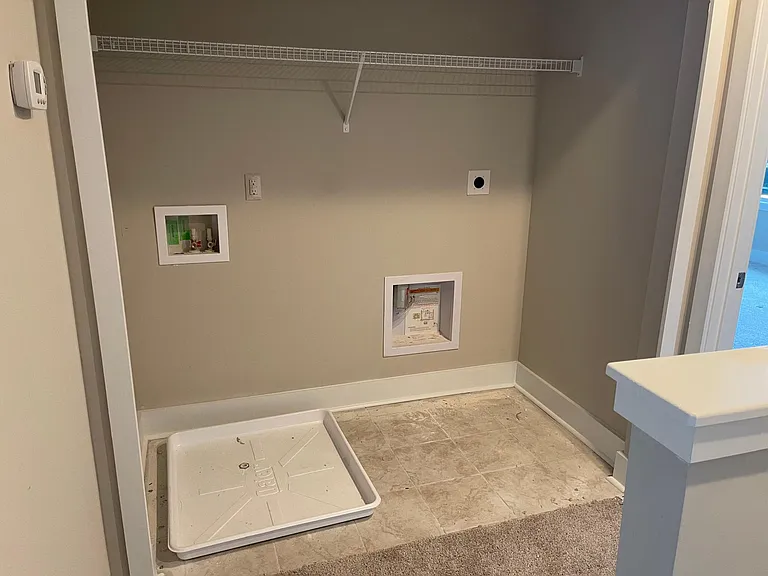 1052 Wells Way — Photo 17