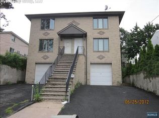 470 Roff Ave, Palisades Park, NJ 07650