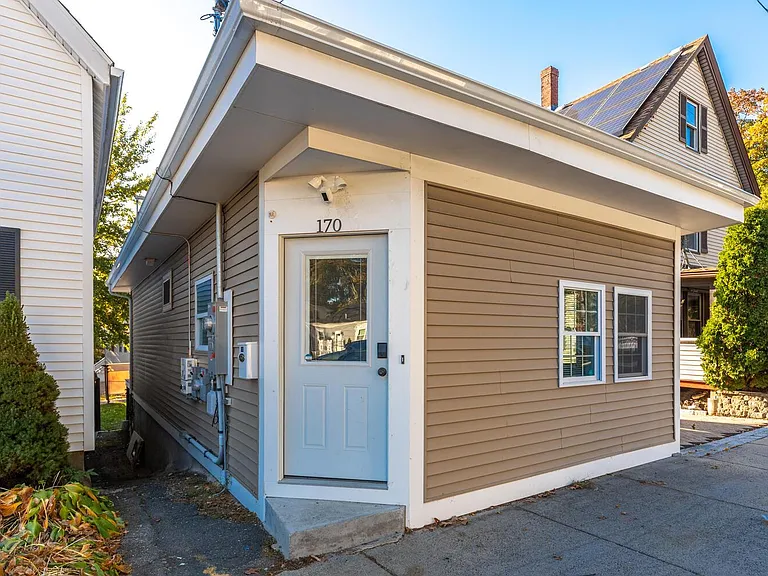 170 Myrtle St — Photo 19