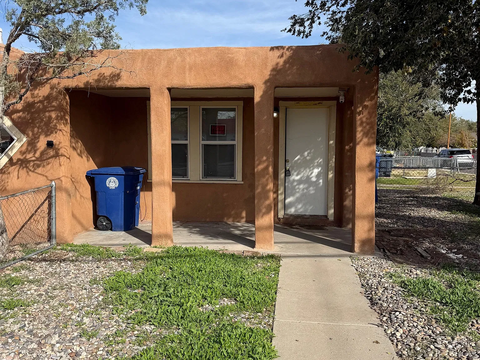 1 bed, $895 — Photo 1