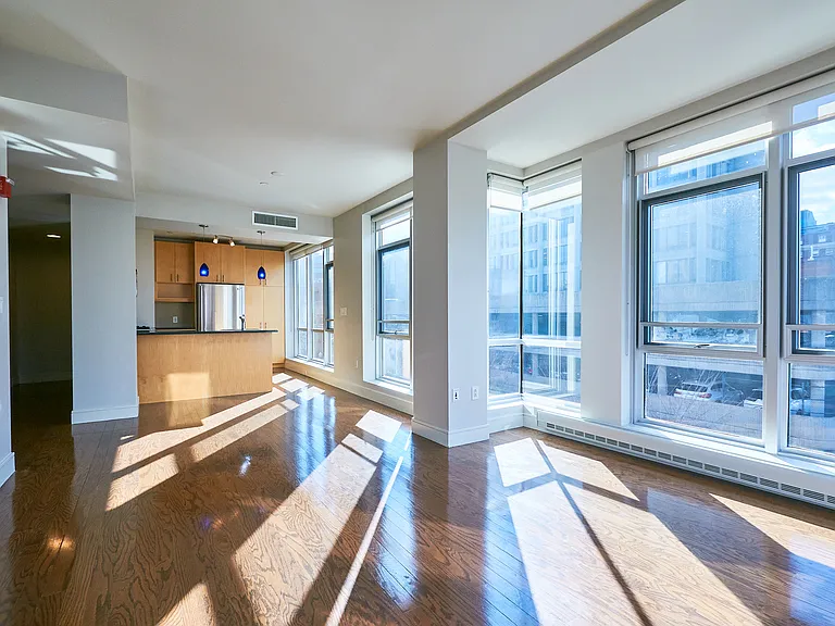 700 Harrison Ave #305 — Photo 18