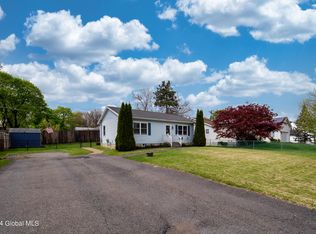 29 Conliss Ave, Cohoes, NY