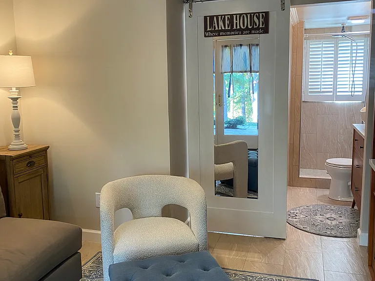 2109 Pine Tree Dr #4 — Photo 13