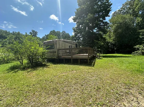 5-6 Fires Creek Rd, Hayesville, NC 28904