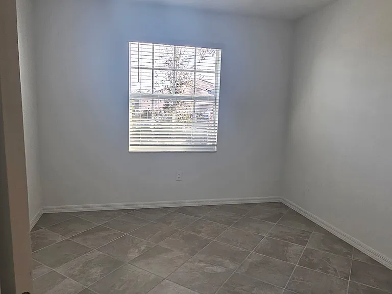 11345 Pinot Dr — Photo 24