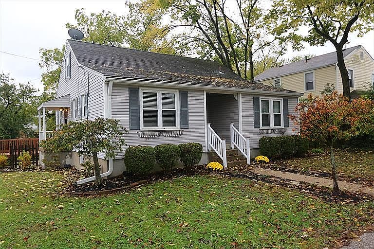 1st image of 4939 Laurel Ave