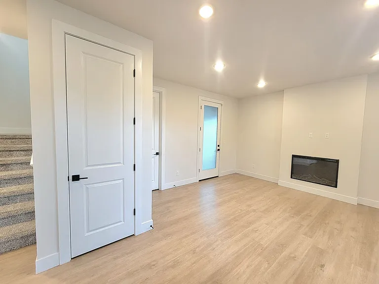 7240 SE Umatilla St — Photo 4