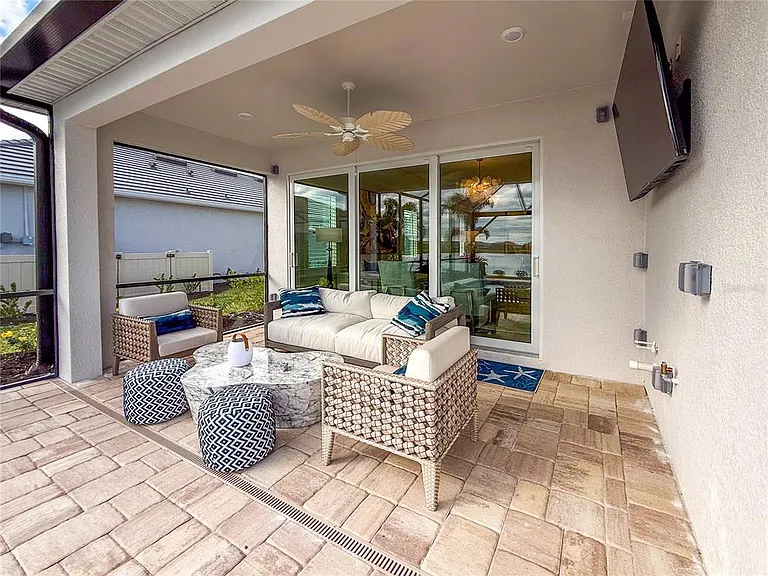 3263 Alba Cir — Photo 36