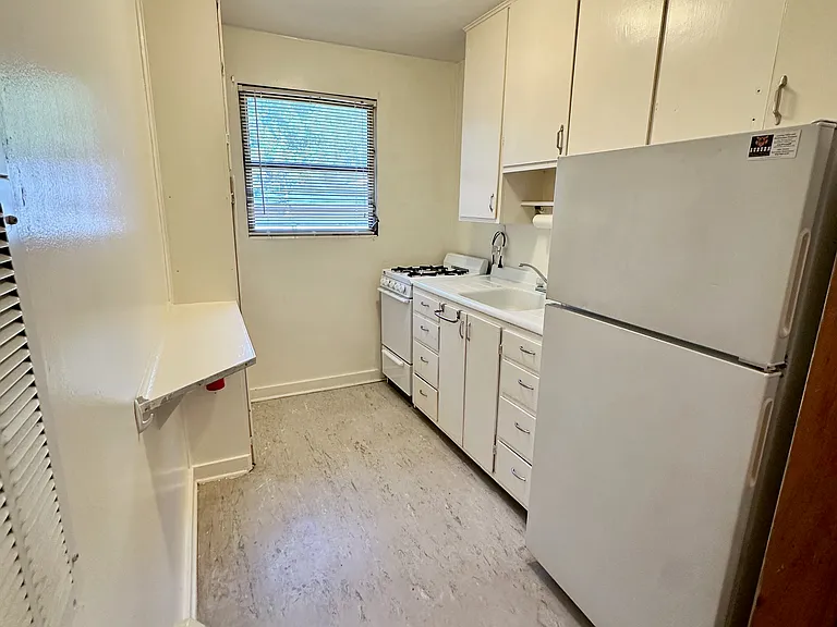 3 Ross Cir #3 — Photo 8