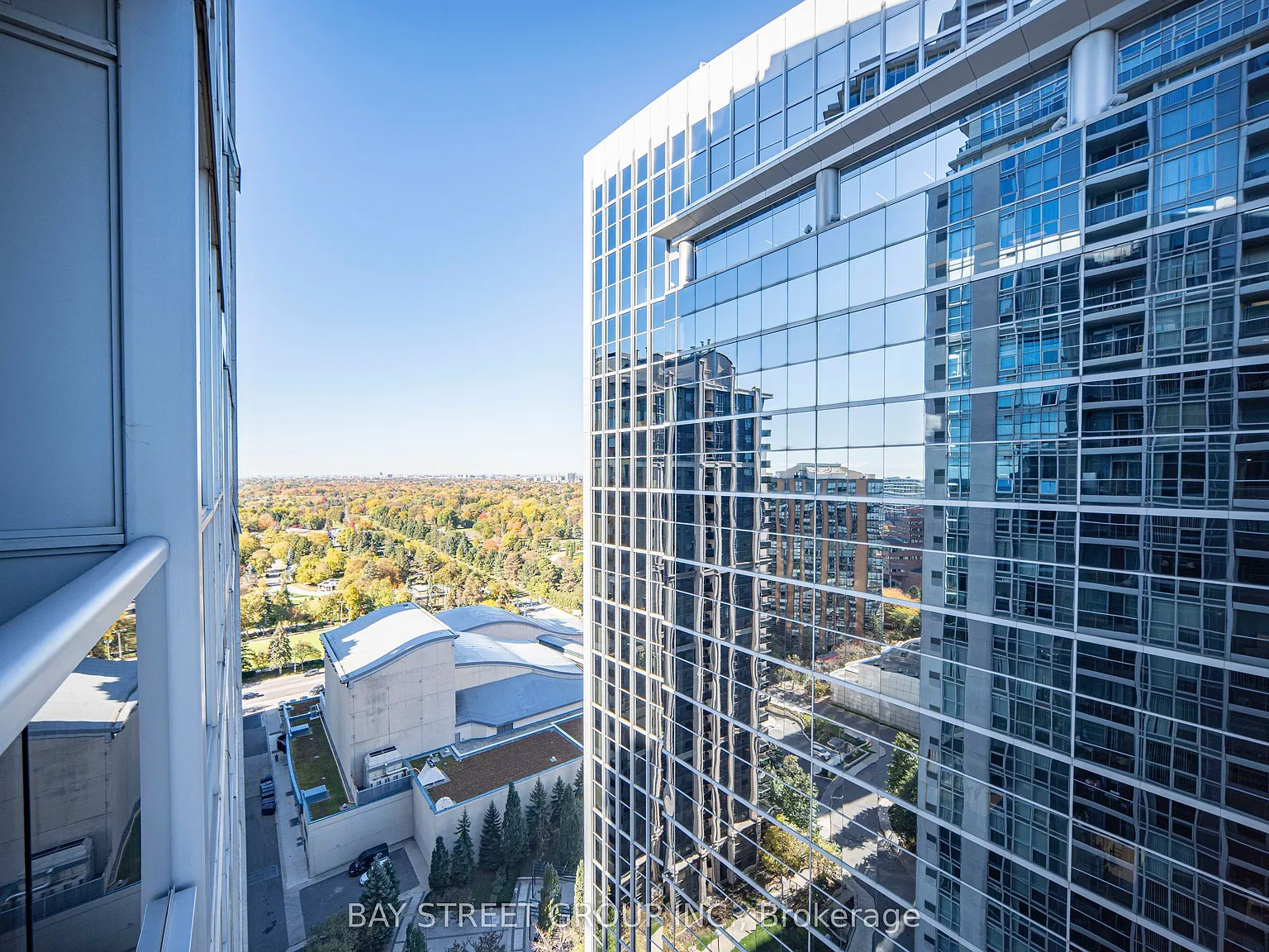 1 bed, $2,050 — Photo 3
