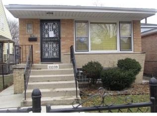 10039 S La Salle St, Chicago, IL 60628