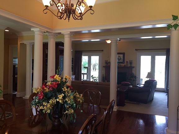 Livingroom/Diningroom