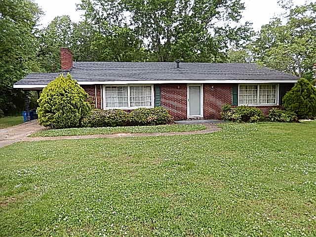 1st image of 2367 Norwood Blvd