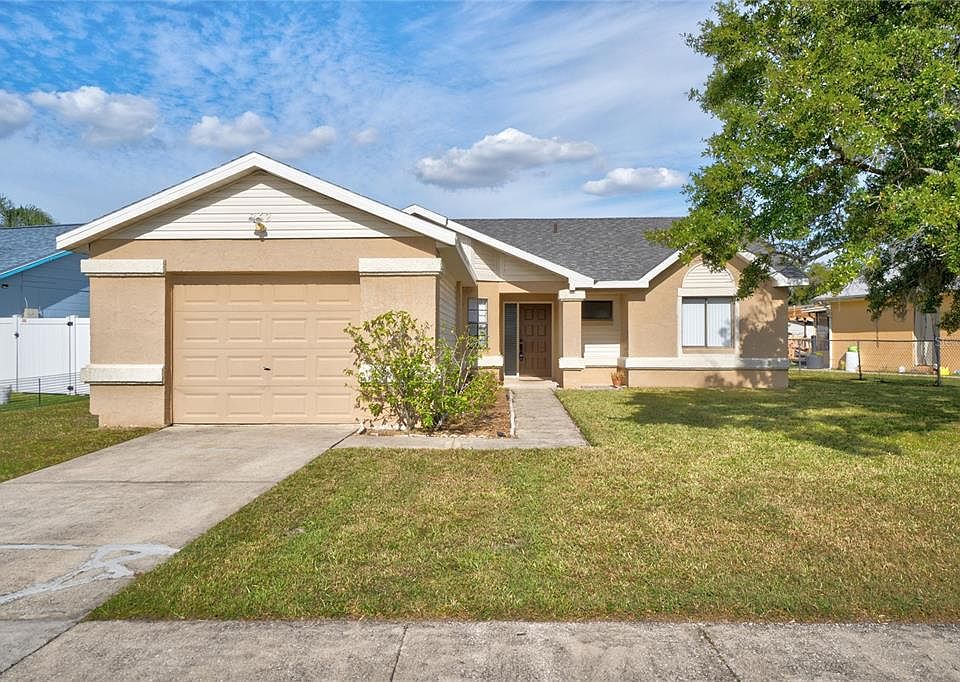 1st image of 262 CHICAGO WOODS CIRCLE