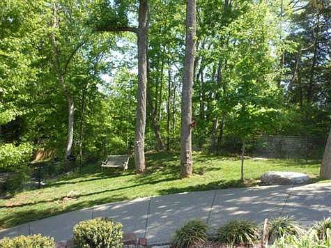 4th image of 4022 Maggie Ct