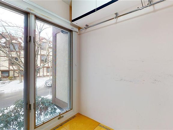 5th image of 690 Forest Rd #792