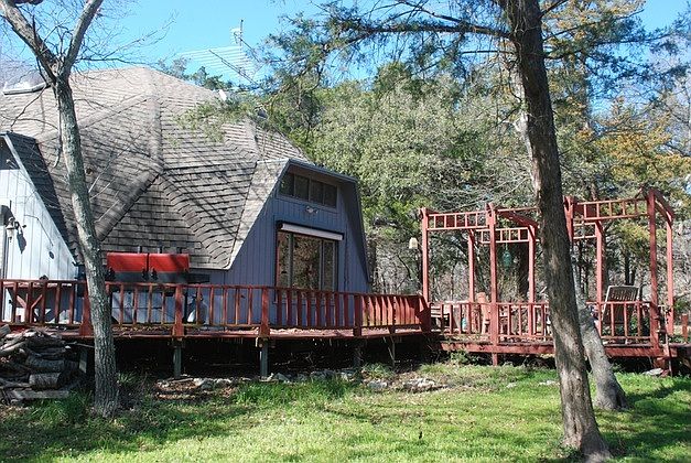 1st image of 392 Smith Ln