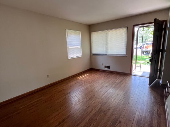 6330 Ambleside Dr #C