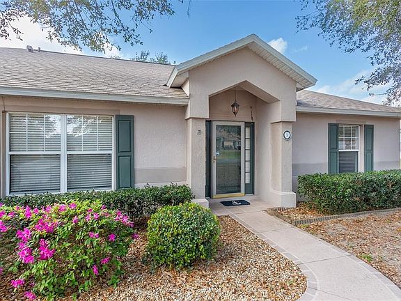 3rd image of 2256 Lake Pointe Cir