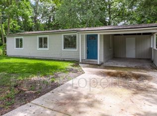 7832 Newton Rd, Jacksonville, FL 32216