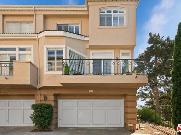 7120 Calabria Ct Unit F, San Diego, CA 92122