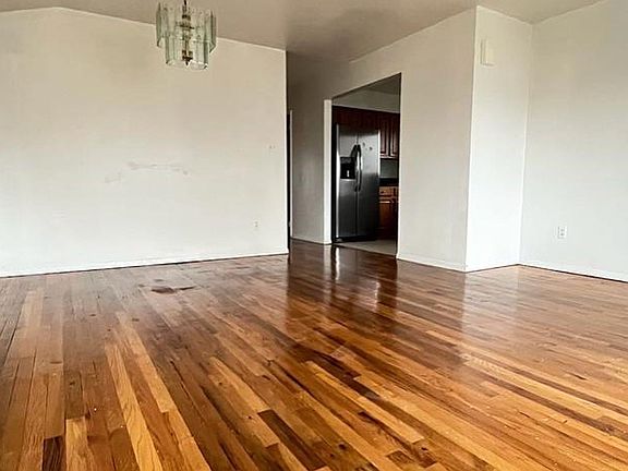 2nd image of 17912 145th Ave