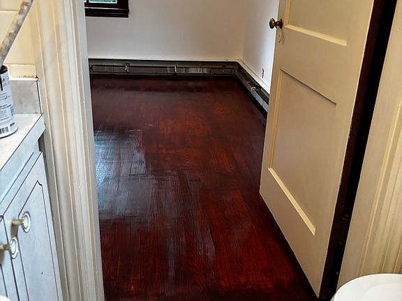 2nd image of 3911 Bexley Pl