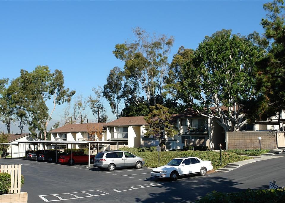 2nd image of 2300 S Hacienda Blvd APT D10