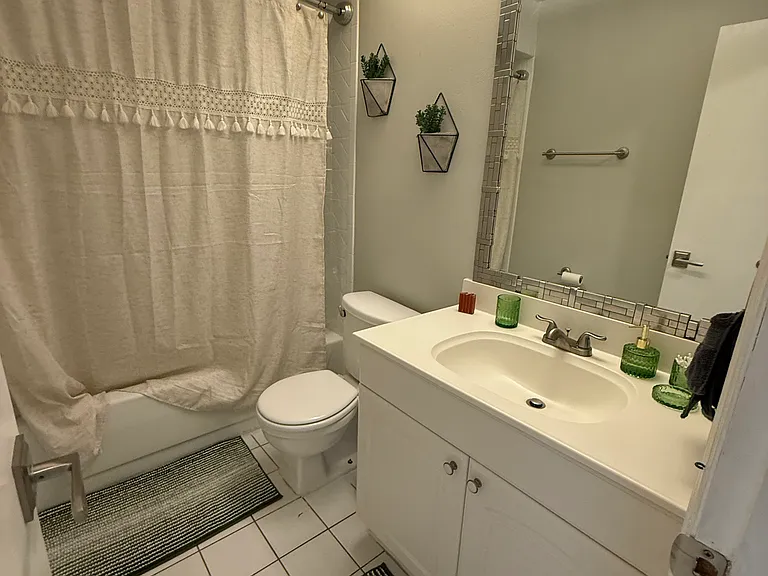 16624 Brigadoon Dr — Photo 17