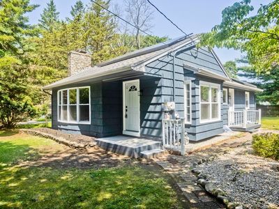 1988 Wilbraham Rd, Springfield, MA, 01129