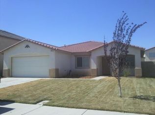 3621 Cobb Rd, Lancaster, CA 93535