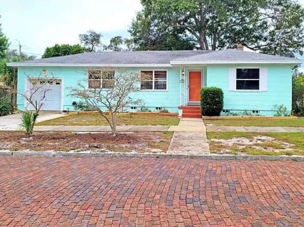 230 48th St N, Saint Petersburg, FL 33713