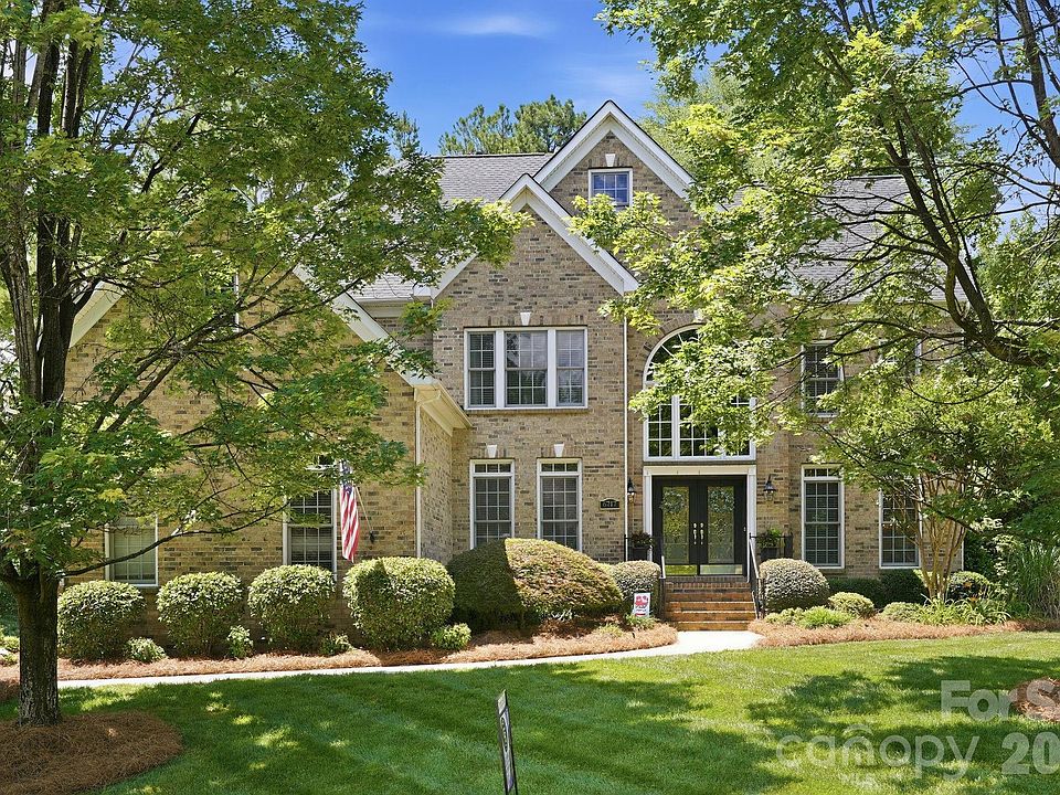 1st image of 6717 Wesley Glen Dr
