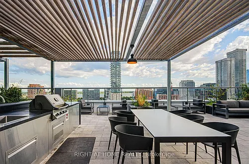 70 Princess St Photo 1