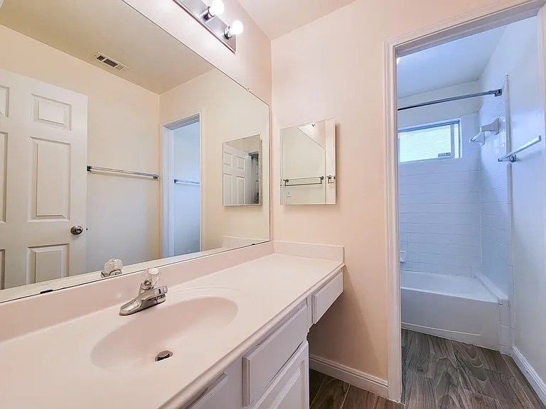 14938 Brightbrook Dr — Photo 33