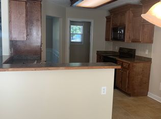 131 Red Bud Rd, Jefferson, GA 30549