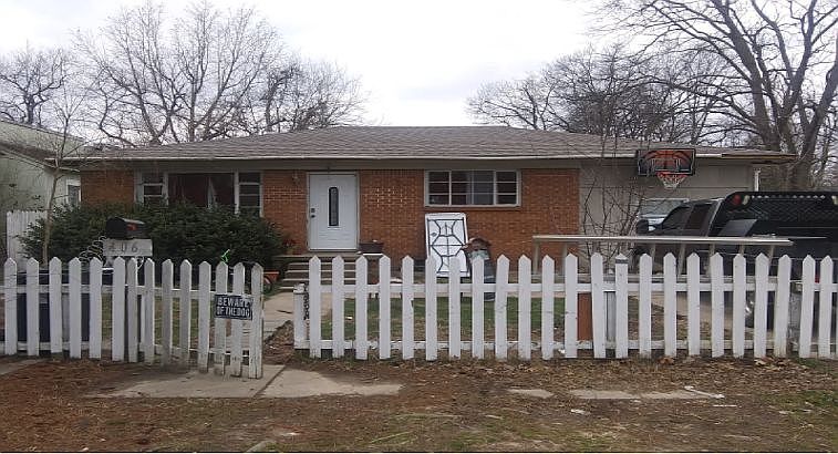 2nd image of 406 S Wood St