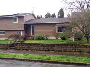 6940 N Burr Ave, Portland, OR 97203